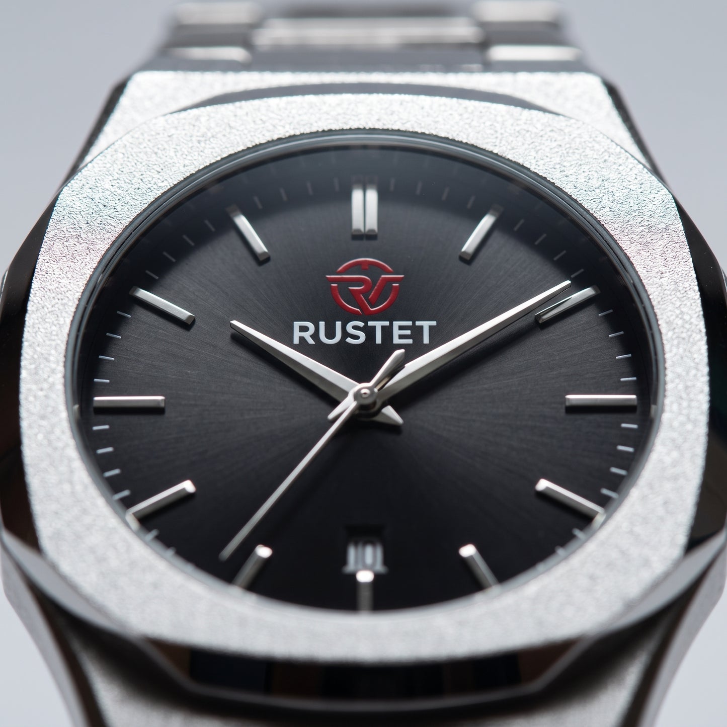 Zeldior RUSTET Ultra-Thin black sunburst dial watch close-up with date window