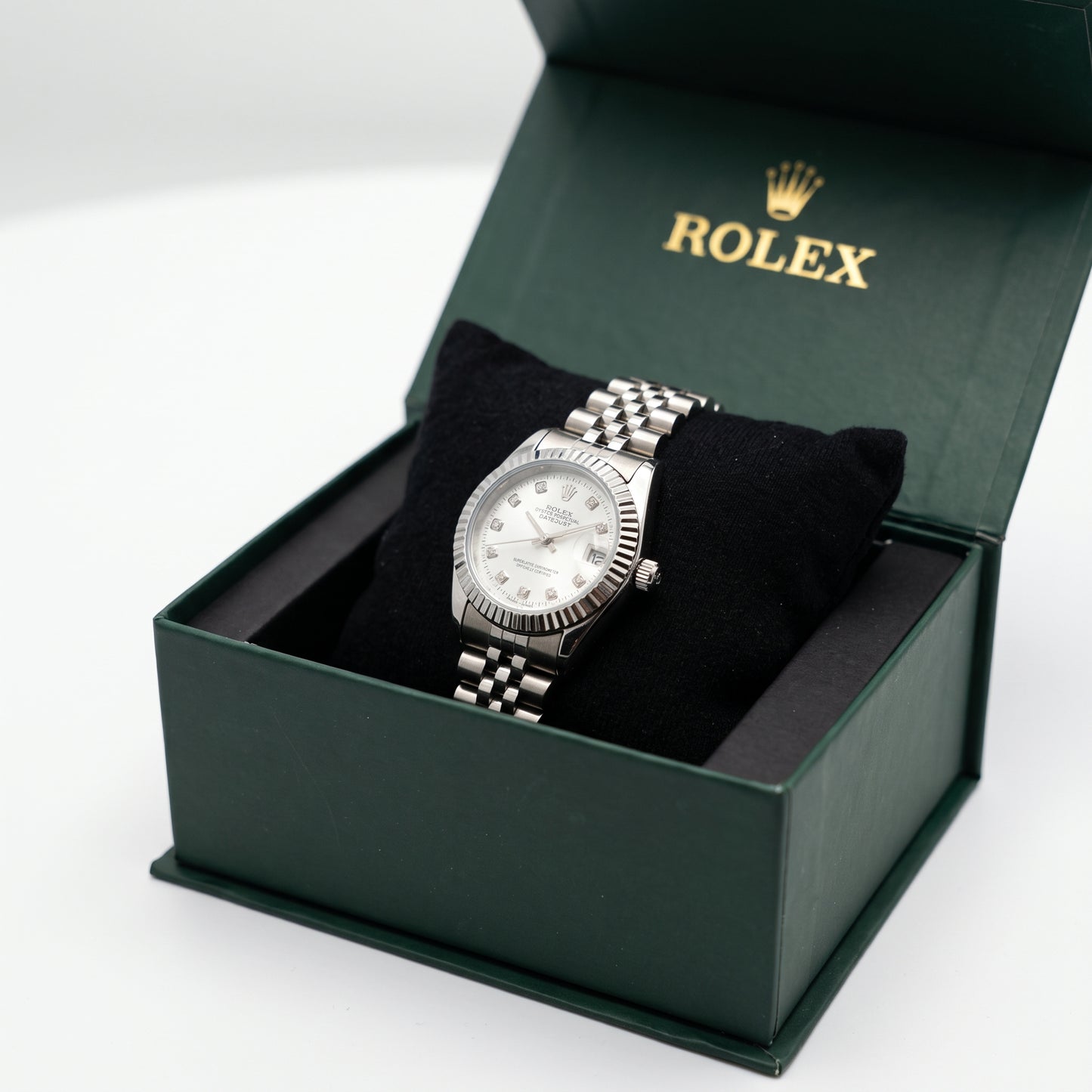 Rolex Women's Datejust Watch – Silver Dial, Fluted Bezel & Jubilee Bracelet