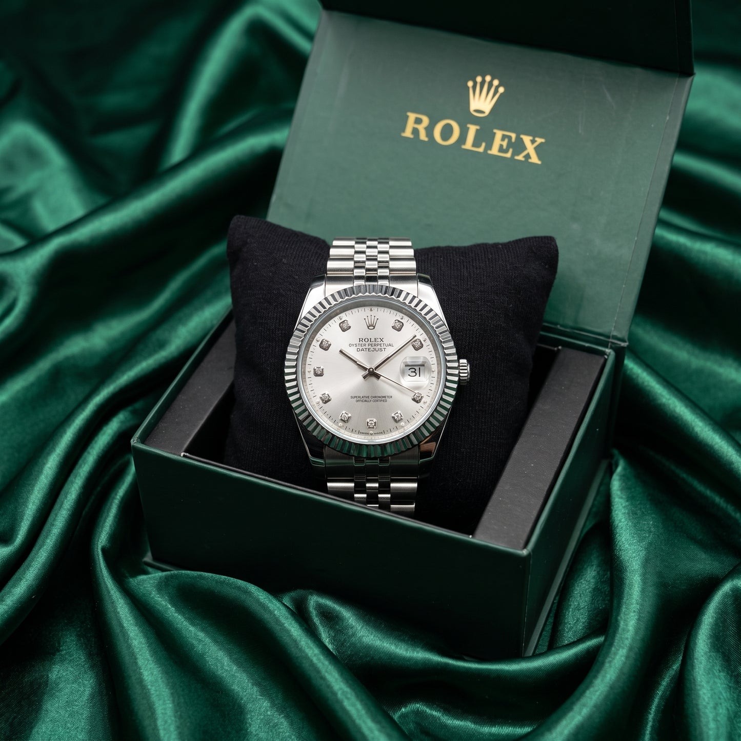 Rolex Men's Silver Datejust Watch – Fluted Bezel, Jubilee Bracelet & Diamond Markers