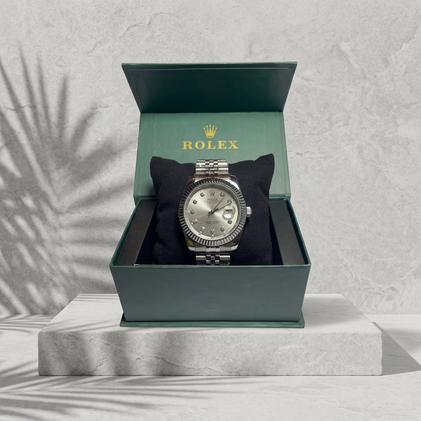 Rolex Men's Silver Datejust Watch – Fluted Bezel, Jubilee Bracelet & Diamond Markers