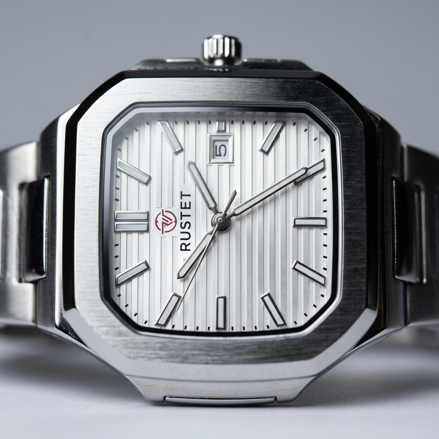 Zeldior RUSTET Ultra-Thin square silver watch feature diagram – waterproof, steel case, double lock clasp